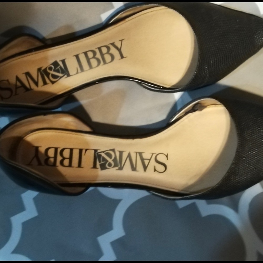Women's flats size 9